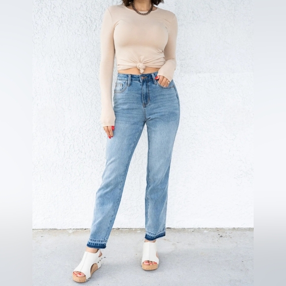 Judy Blue Mid Rise Rigid Magic Straight Leg Released Hem Jeans Regular Plus NEW - Picture 8 of 16